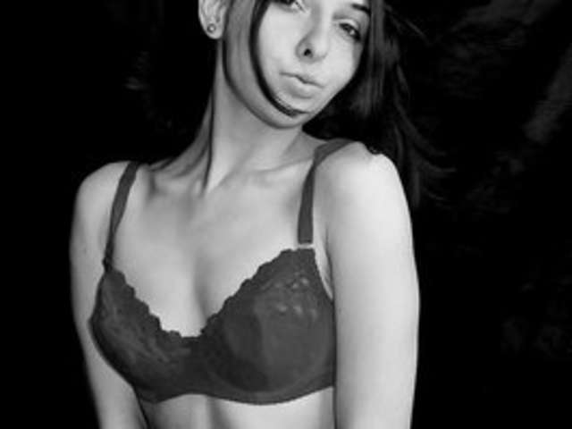-KITTYDOLL-MEOW- amateur webcam photo