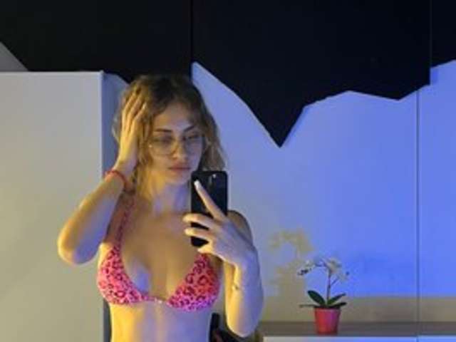 ABBIERAYE amateur webcam photo