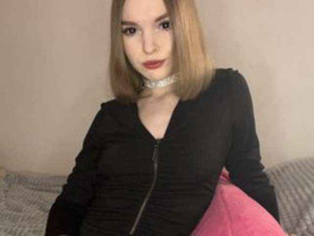 ALICIATROUPE amateur webcam photo