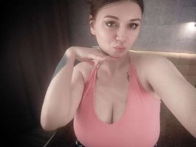 ALISABACKER amateur webcam photo
