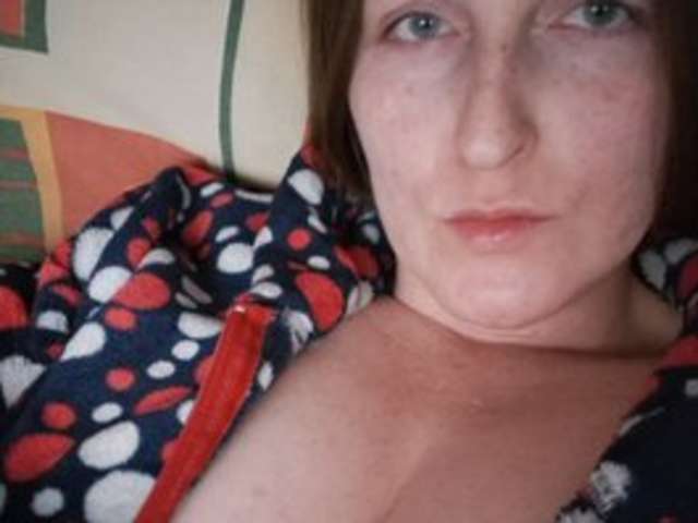 ALLASOWINSKAYA amateur webcam photo