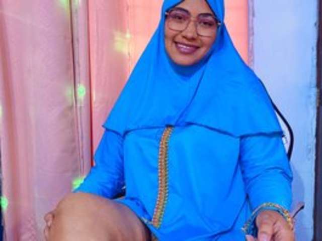AMIRAABADI amateur webcam photo