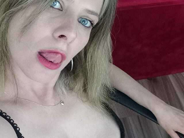 ANNEBLUE amateur webcam photo