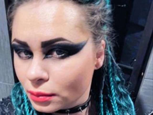 ANNESSIXREIGN amateur webcam photo