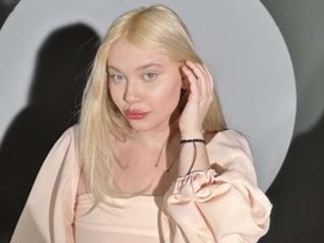 ARISHARISHA amateur webcam photo