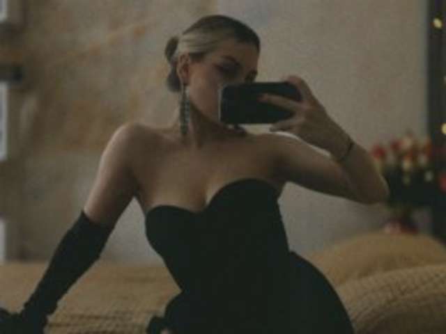 BABYBITCHBOSS amateur webcam photo