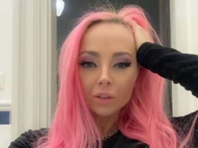 BARBIE-MF amateur webcam photo
