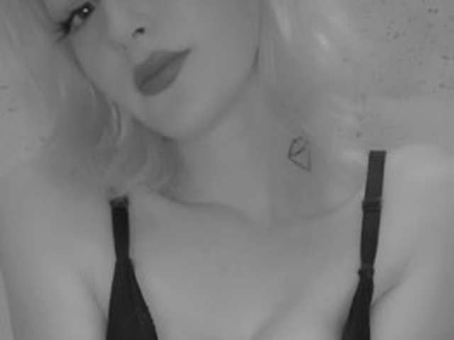 BBYHALO amateur webcam photo