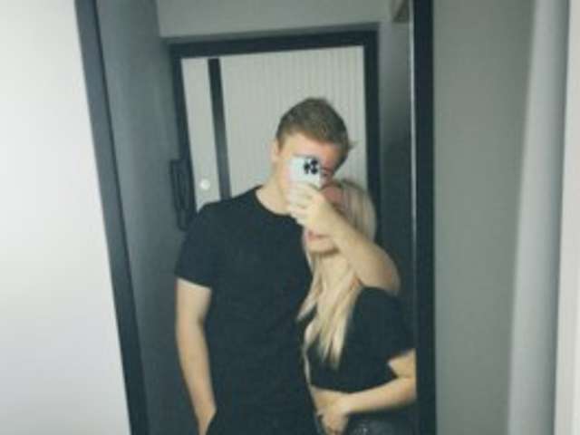 BLONDY-2K amateur webcam photo