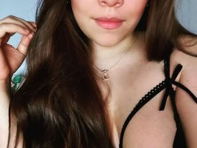 BRIANNA20 amateur webcam photo