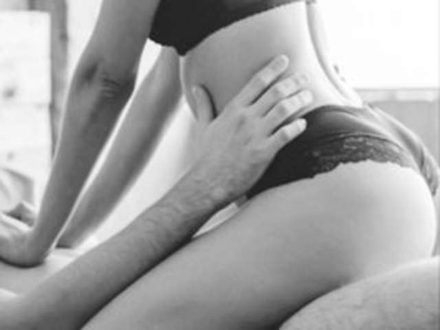 CJLADKUE_MBLCJLU amateur webcam photo