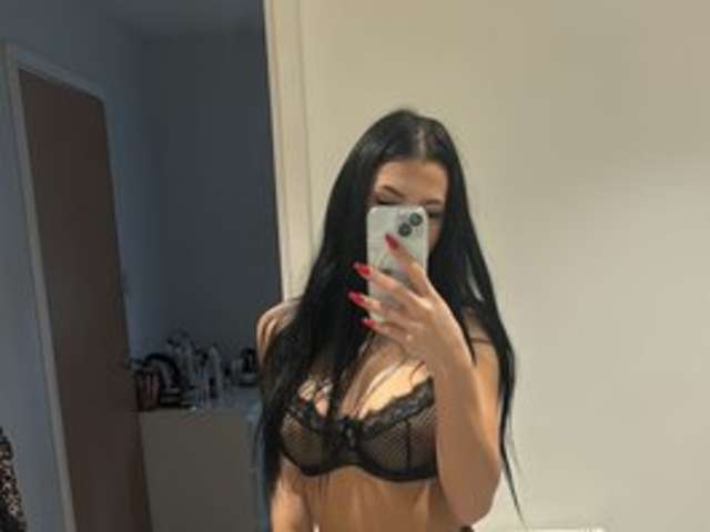 CANDYSAVAGEE amateur webcam photo