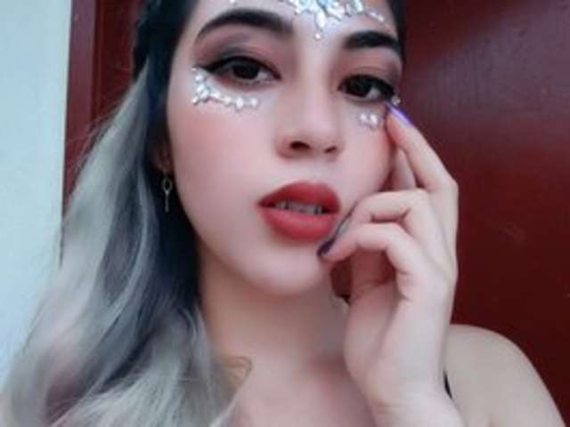 CAROLBLONDE amateur webcam photo