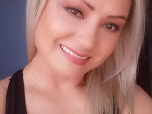 CHARLIZETHERON1 amateur webcam photo