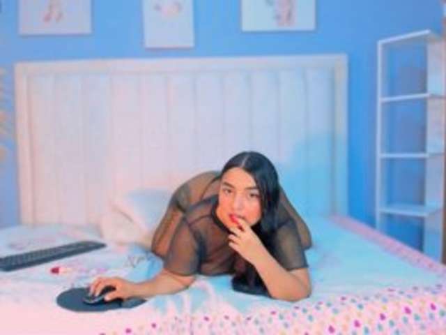 CHLOE_NT amateur webcam photo