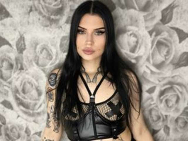 CLEATATTOO amateur webcam photo