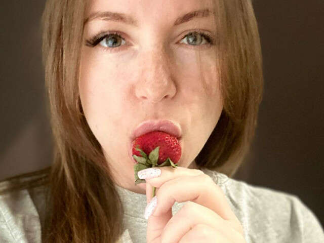 COCOSWEETTY amateur webcam photo