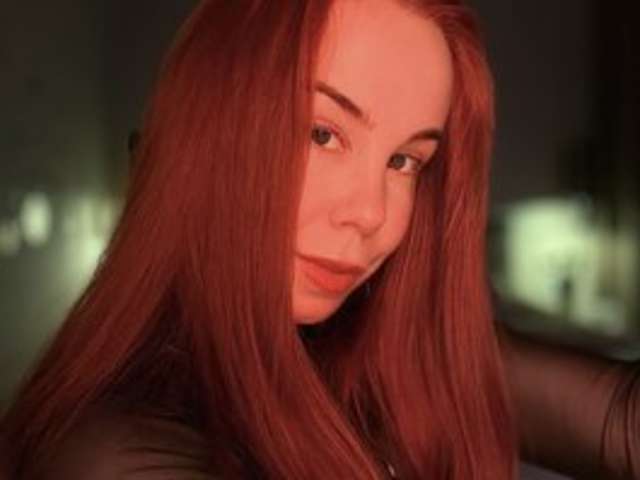 ELSAREDWOOD amateur webcam photo
