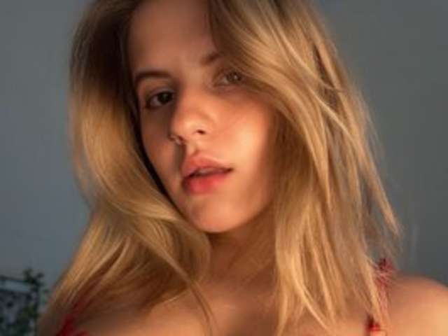 EVATYRELL amateur webcam photo