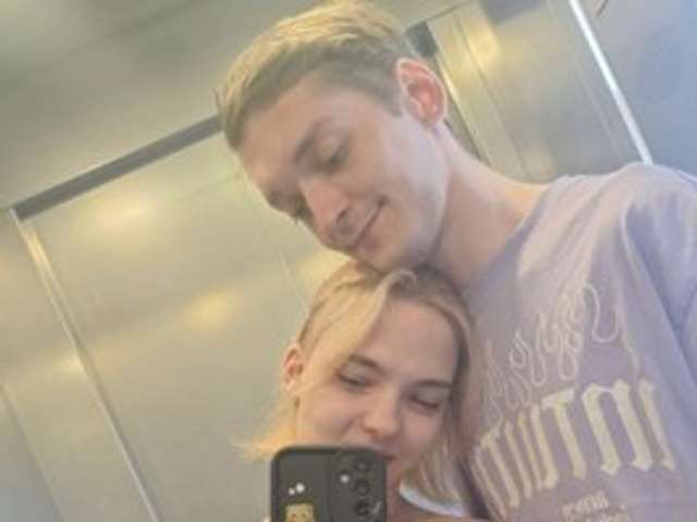 HAPPYHOUSESEX amateur webcam photo