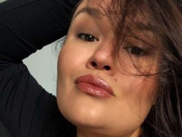 HOLLYDANCESOUL amateur webcam photo