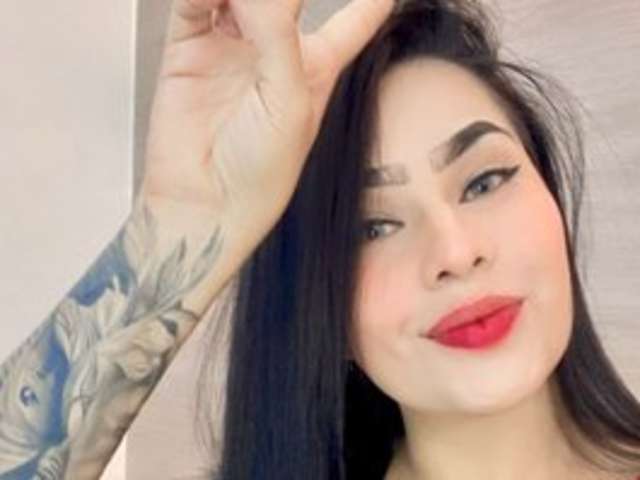 IAMCAROLLVBNA amateur webcam photo