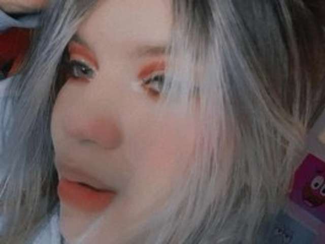 IM_EMI amateur webcam photo