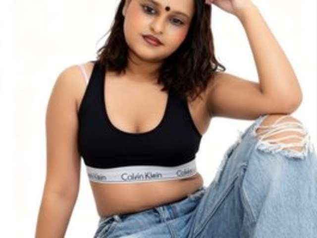 INDIANSUNSHINE amateur webcam photo