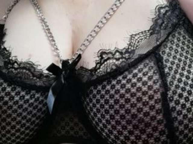 ISXLOVES amateur webcam photo