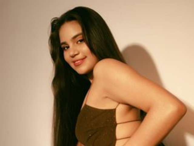 IVYELLIS amateur webcam photo