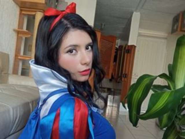 JENELLKURTZ amateur webcam photo