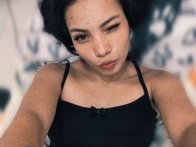 JUST-MINNIE amateur webcam photo