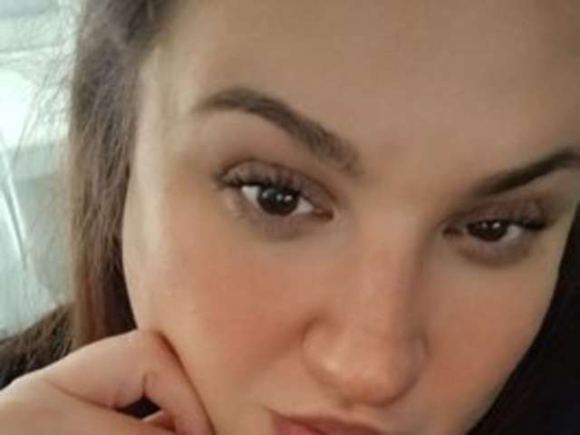 KAROLINKA555 amateur webcam photo
