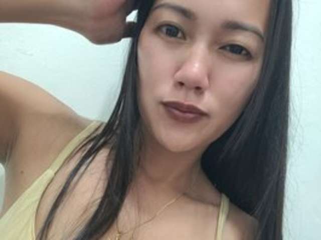 KIANA11 amateur webcam photo