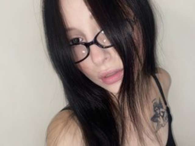 KULLLICH amateur webcam photo