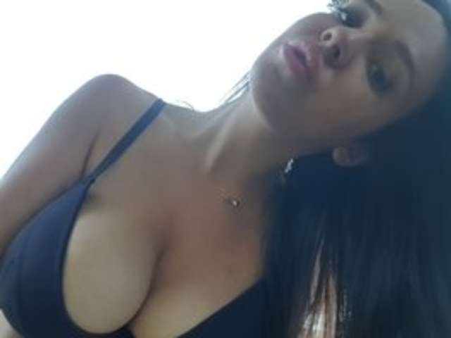 L4DYCANDY amateur webcam photo