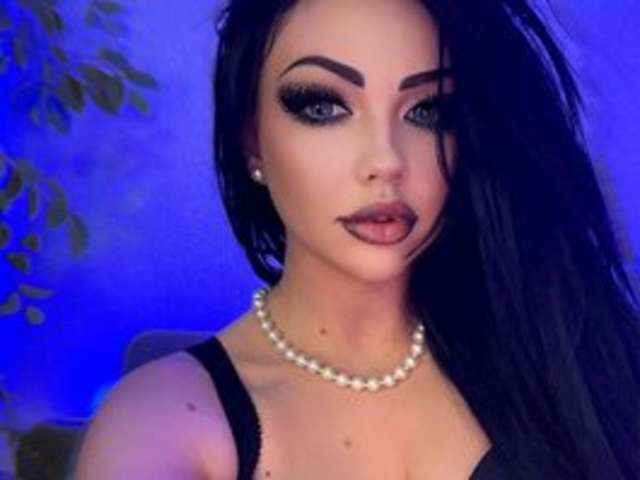 LADYCHARMER amateur webcam photo