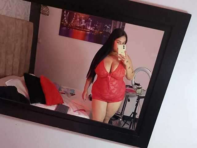 LAYLALANNE amateur webcam photo