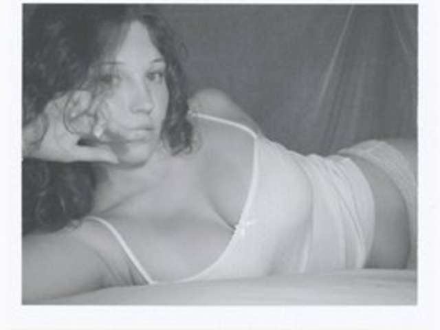 LEA_BELLE amateur webcam photo
