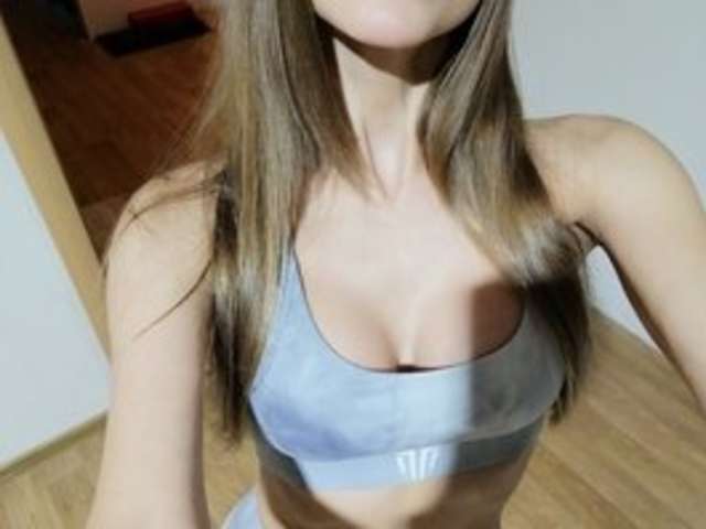 LENAMAGPIE amateur webcam photo