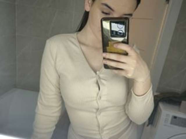 LILIKISS amateur webcam photo