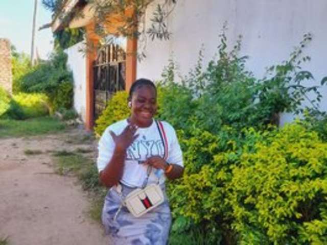 LISAKISSY amateur webcam photo