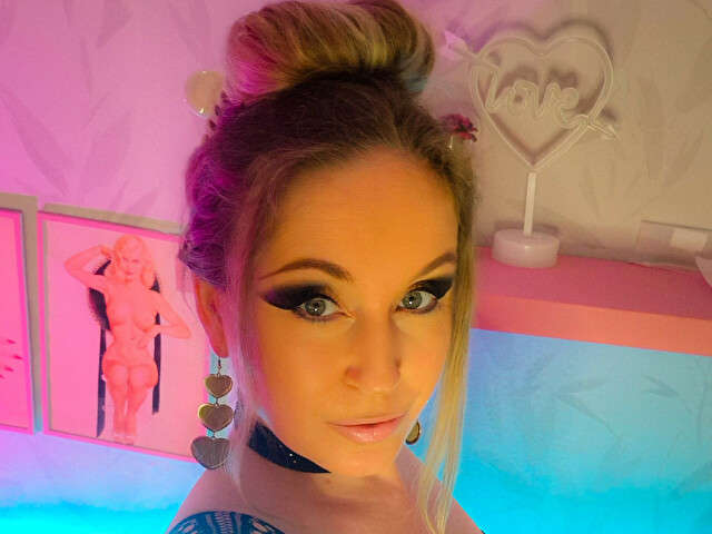 LOLASTAR amateur webcam photo