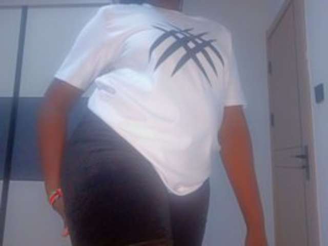 MISS-FAITH091 amateur webcam photo