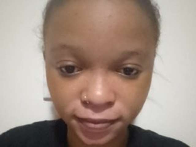 MISS-RIRI amateur webcam photo