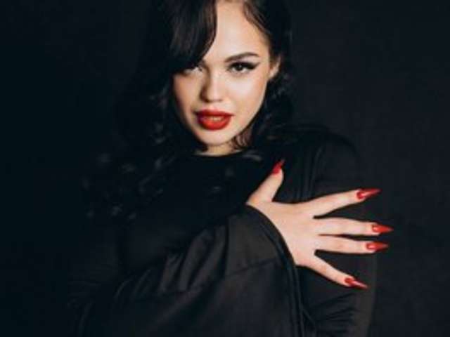 MOLLYROOTH amateur webcam photo