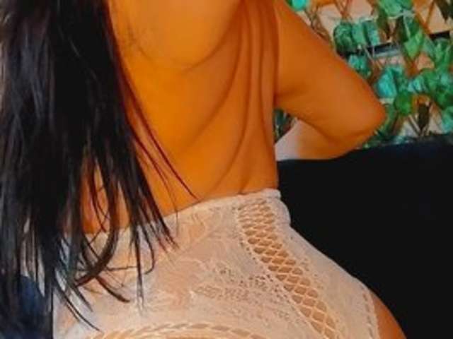 MOMMY-PERVERT amateur webcam photo