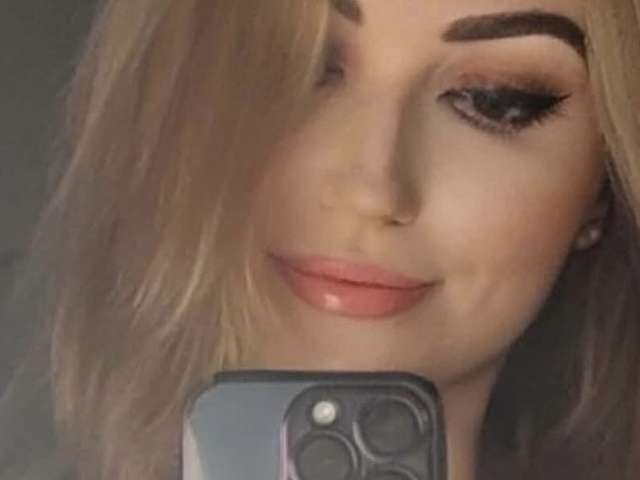 MONALIZA amateur webcam photo