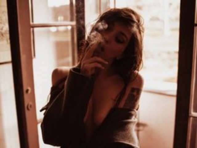 MONIFOXY amateur webcam photo