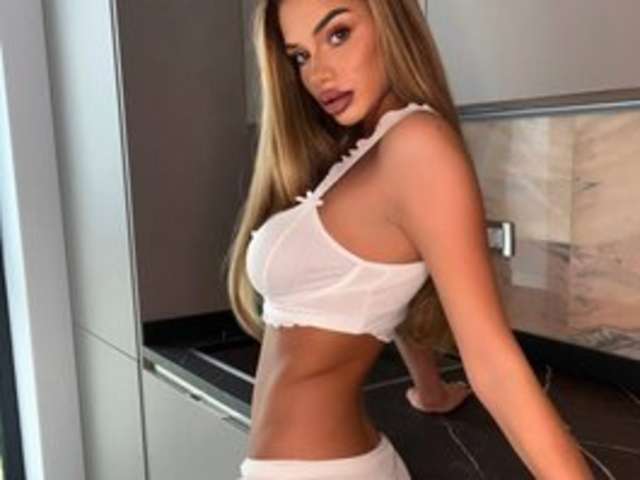 NICOLESARAHX amateur webcam photo